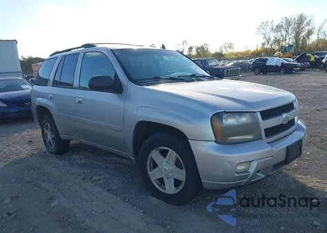 2006 Chevrolet Trailblazer Lt z USA, uszkodzony, nr VIN 1GNDT13S862324250